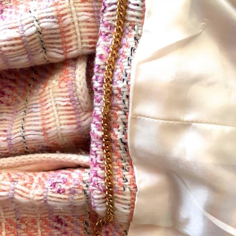 Vintage Chanel Creations Suit - Mint Condition - Picture 10 of 10